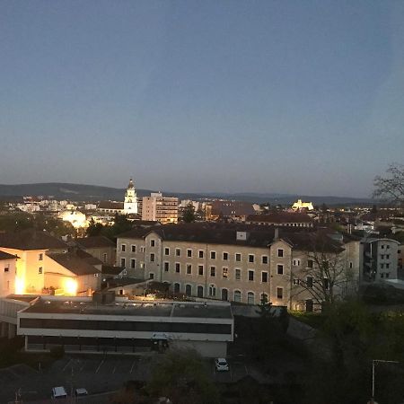 Bel Appartement Renove, Spacieux Et Lumineux Bourg-en-Bresse Zewnętrze zdjęcie